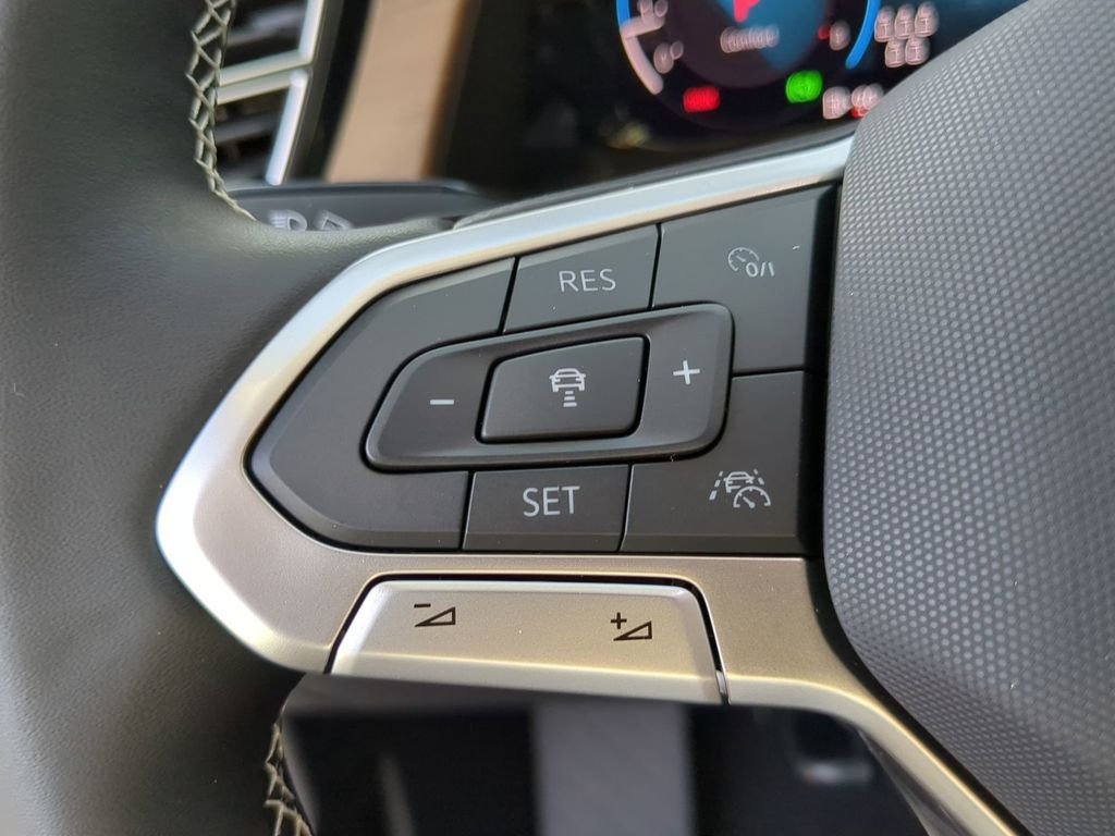 2026 Volkswagen Atlas SE w/Tech - Photo 29