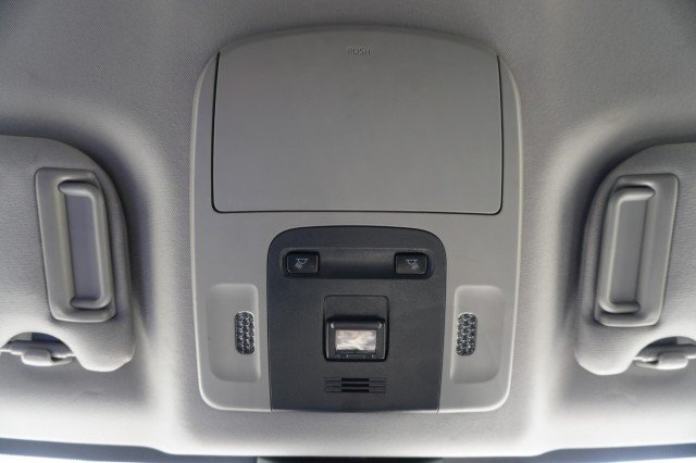 Used 2024  Toyota SE image 31