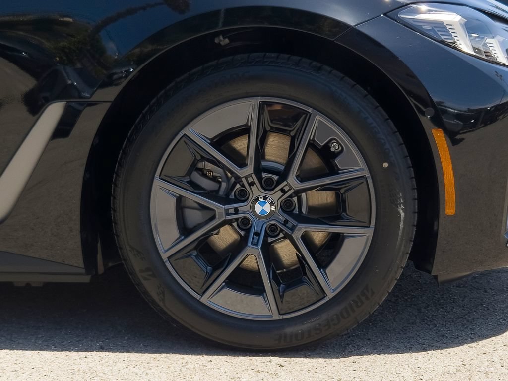 New 2026 Jet Black BMW eDrive40 image 7