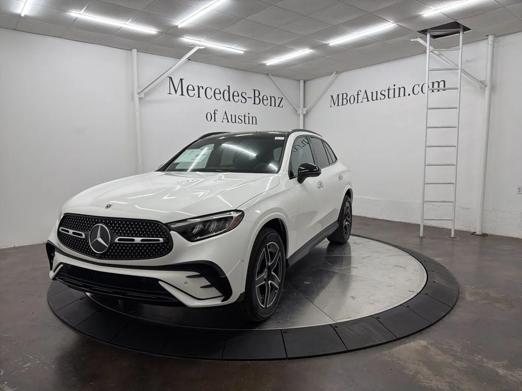 Used 2026 White Mercedes-Benz GLC 300 image 3