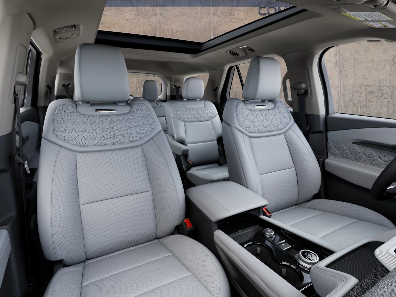 New 2027 Star White Metallic Tri-Coat Ford Platinum™ image 10