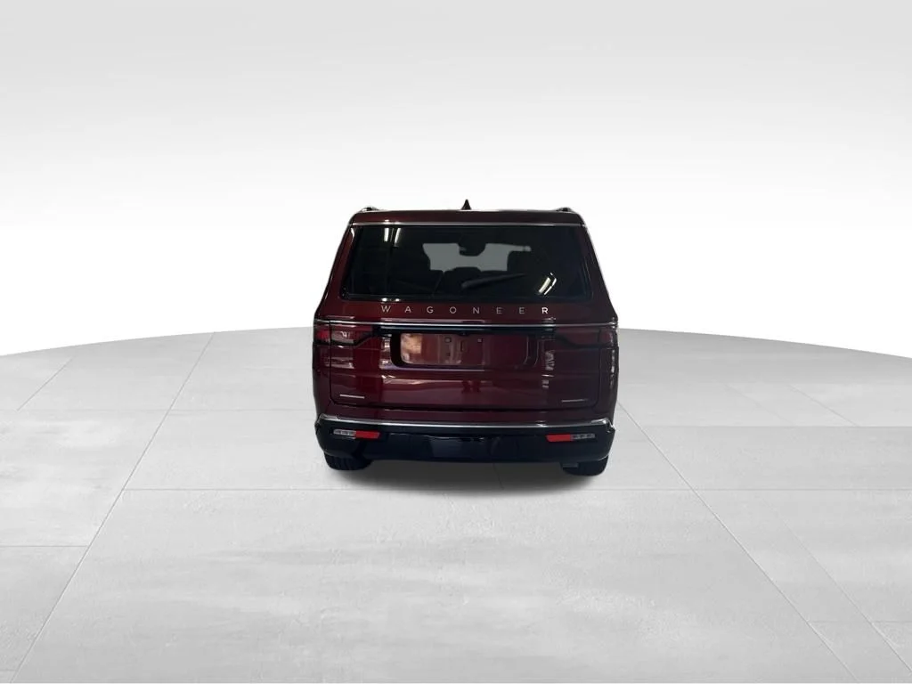 Used 2022 Red Jeep Series II image 4