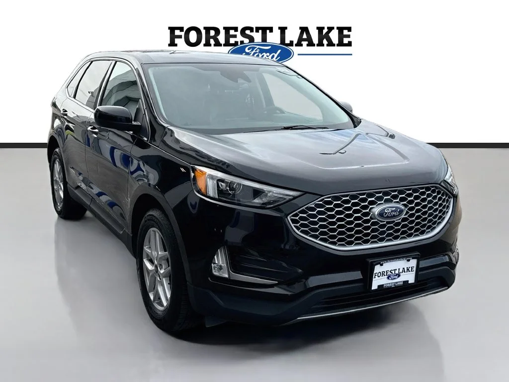 Certified Used 2024 Agate Black Metallic Ford SEL image 1