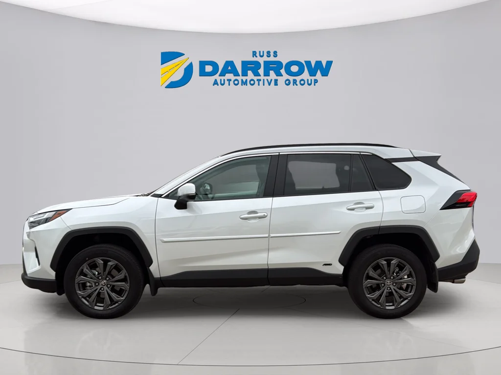 Used 2024 Beige Toyota XLE Premium image 2