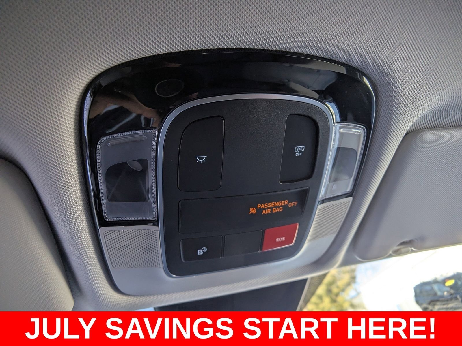 Used 2026 White Hyundai SEL image 23