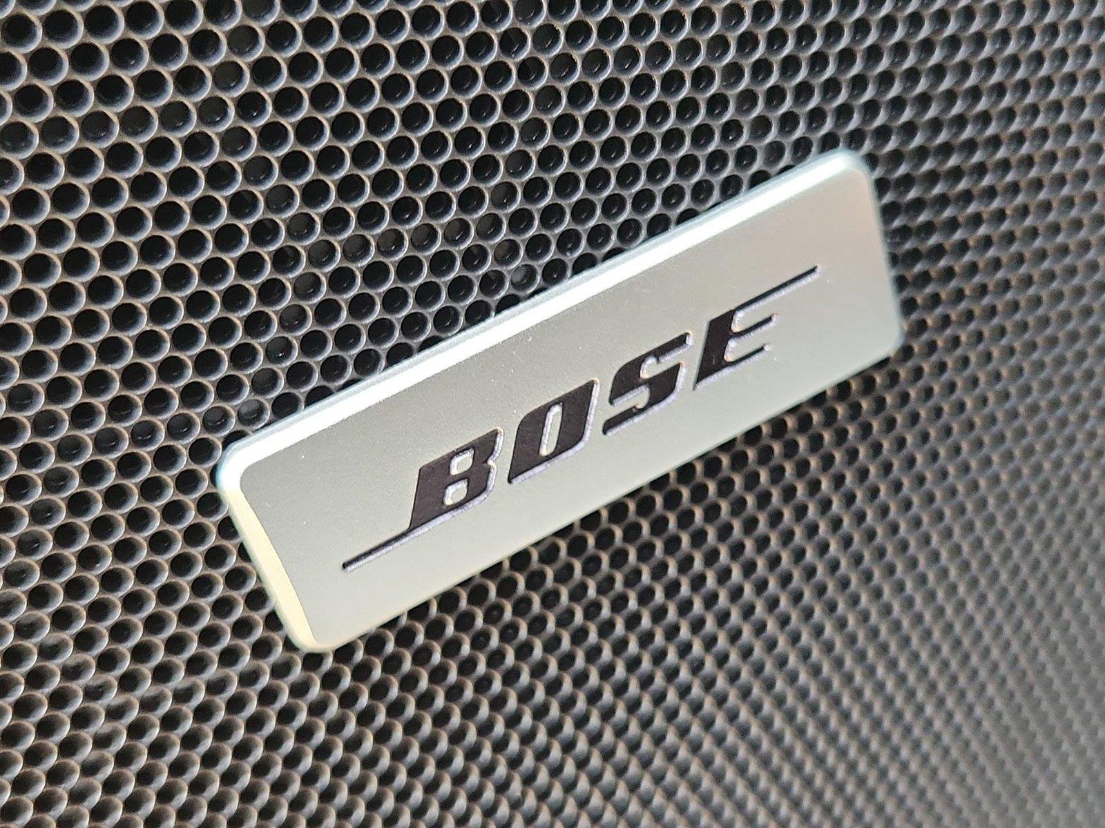 2024 Chevrolet Suburban RST - Photo 25