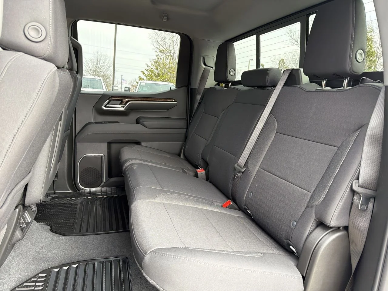 New 2026 Summit White GMC SLE image 20
