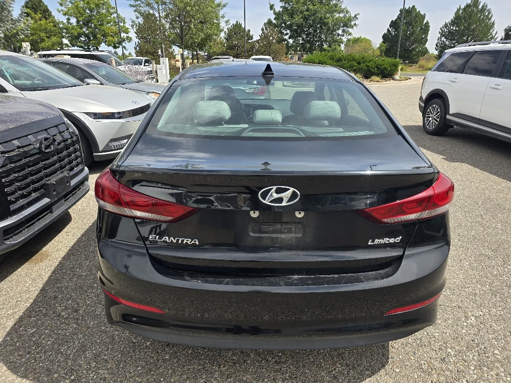 Used 2017 Phantom Black Hyundai Limited image 5