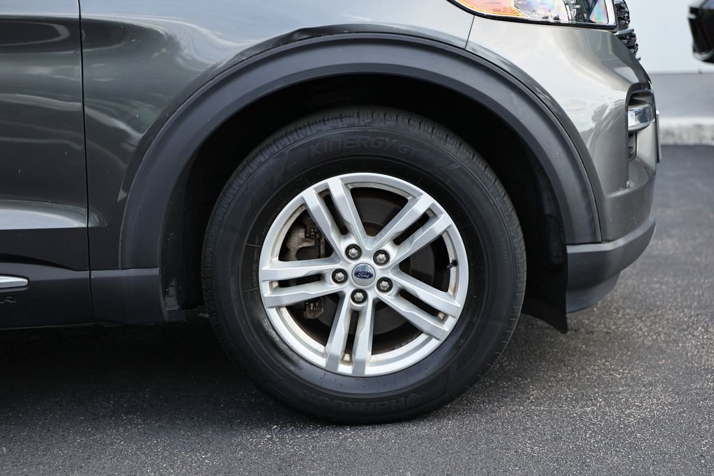 Used 2020 Magnetic Metallic Ford XLT image 4