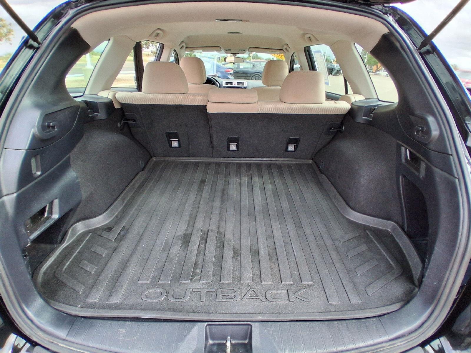 Used 2018 Crystal Black Silica Subaru 2.5i image 19