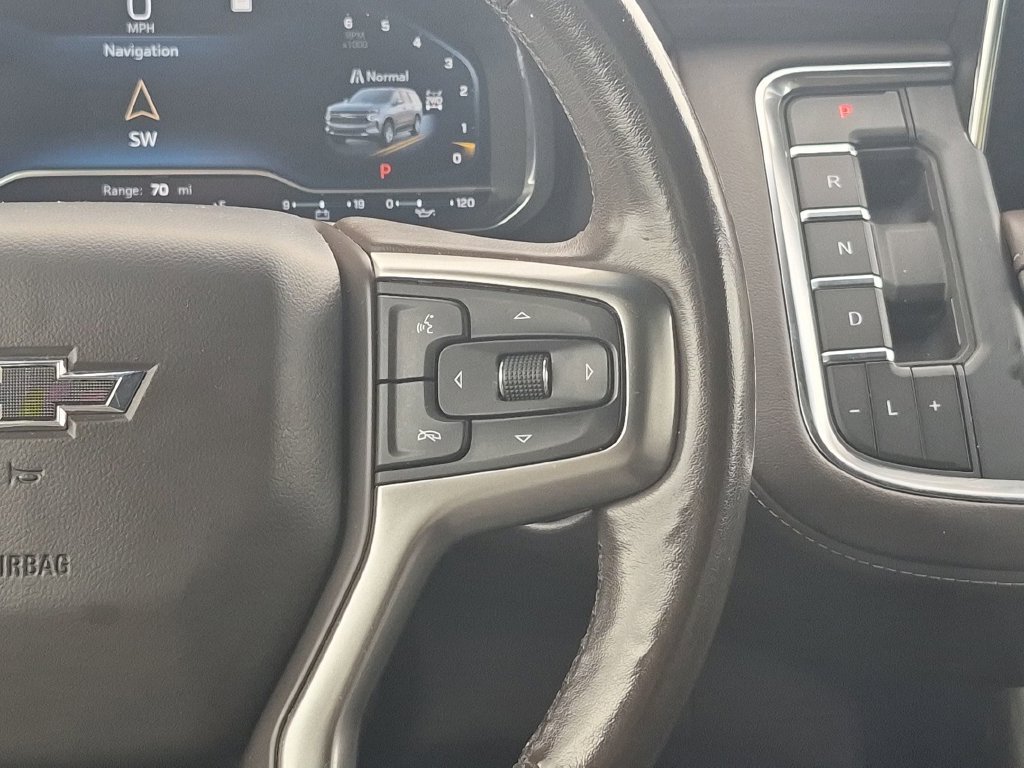 Used 2022 SUMMIT WHITE Chevrolet Z71 image 24