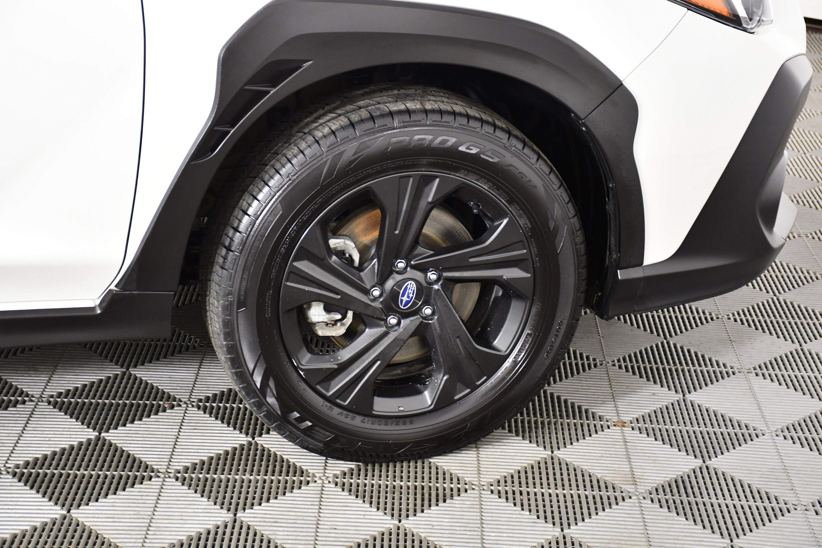 Used 2024 Crystal White Pearl Subaru Base image 51