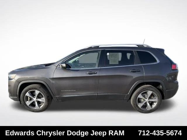 Used 2019 Gray Jeep Limited image 4