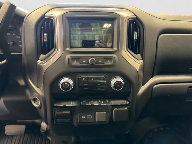 New 2026 Summit White GMC Pro image 12