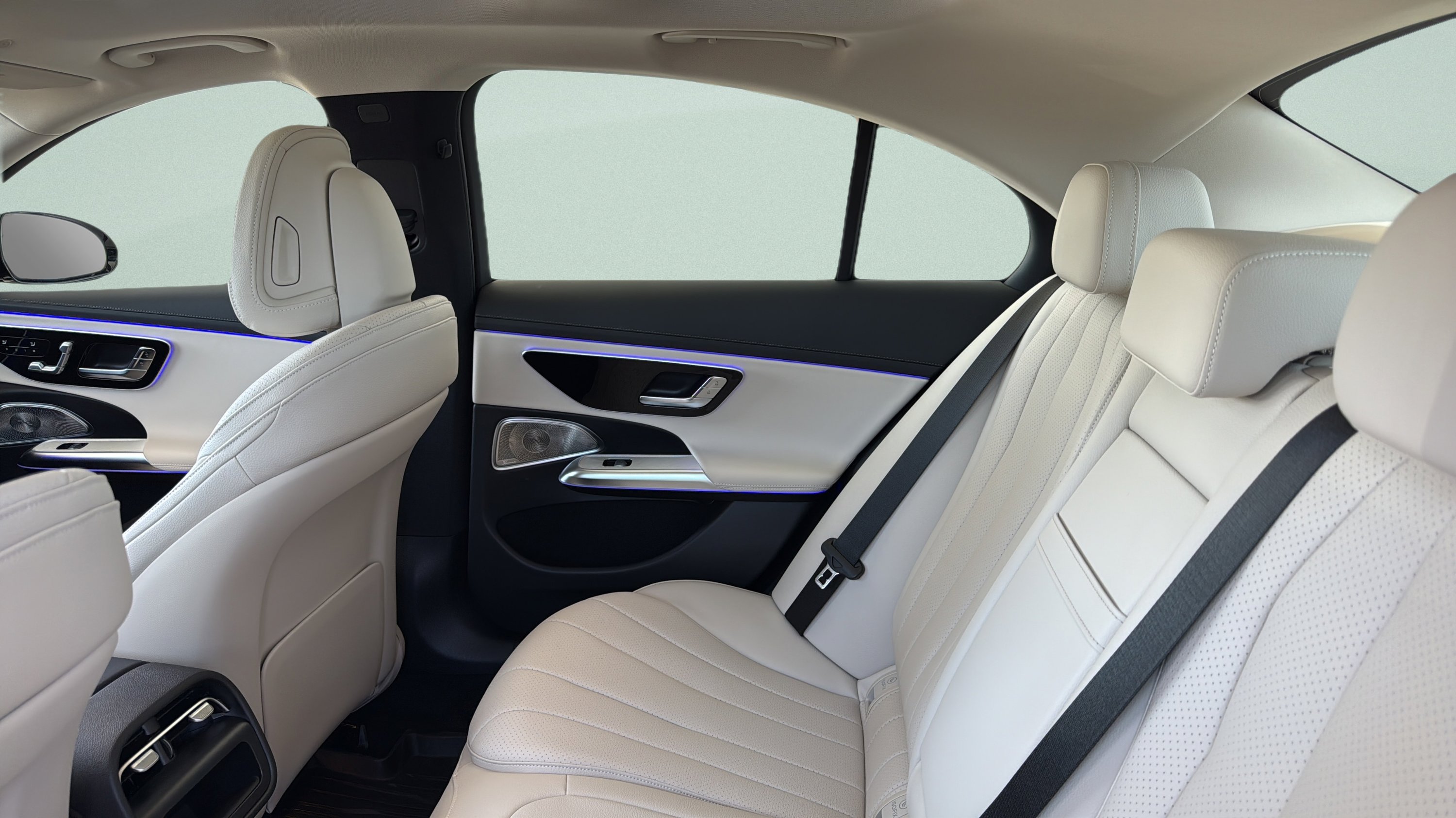Certified Used 2026 Polar White Mercedes-Benz E 450 image 20