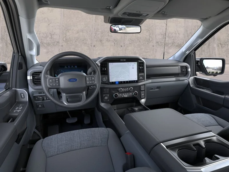 New 2026 Oxford White Ford XLT image 9