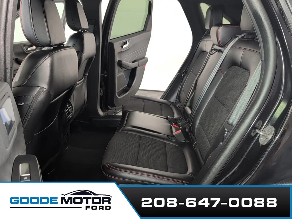 Certified Used 2025 Black Metallic Ford ST-Line Select image 19