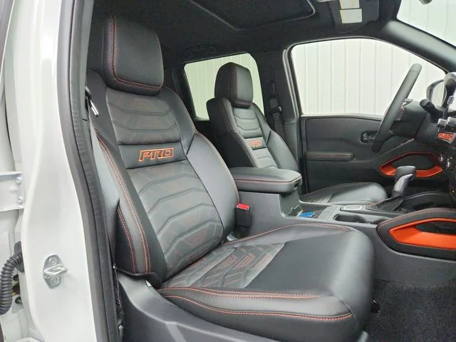New 2027 White Nissan PRO-4X image 39