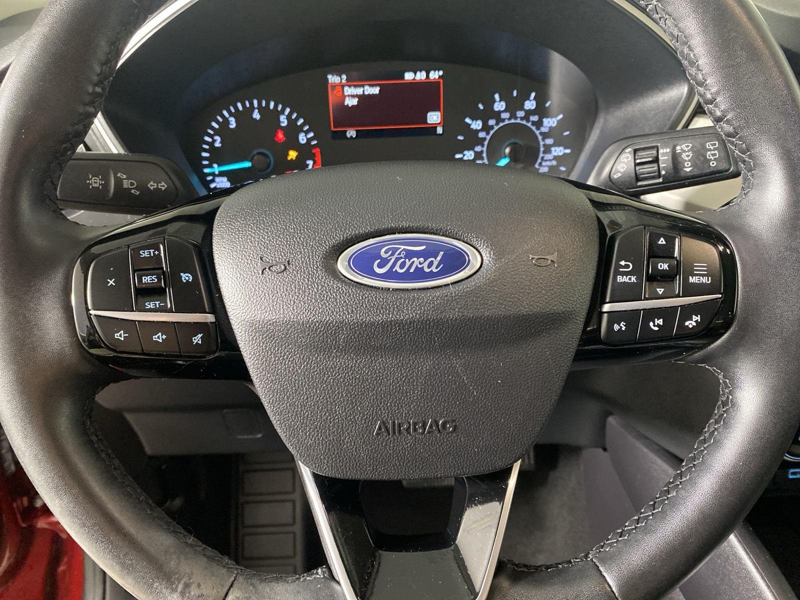 Used 2022 Rapid Red Metallic Tinted Clearcoat Ford  image 16