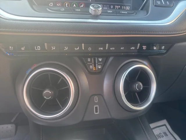2021 Chevrolet Blazer Premier - Photo 11