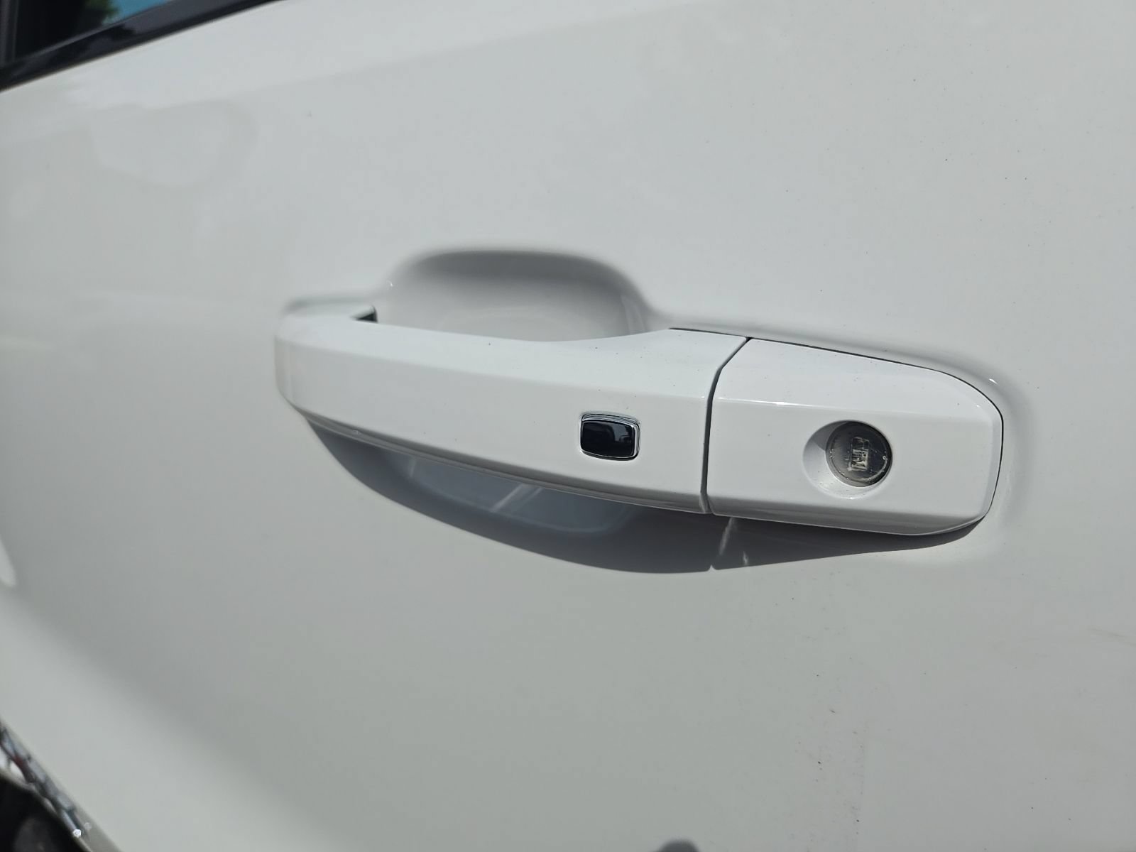 2026 GMC Canyon AT4X - Photo 17