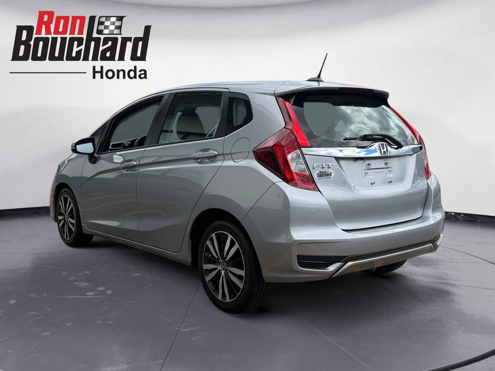 Certified Used 2020 Silver Honda EX image 4
