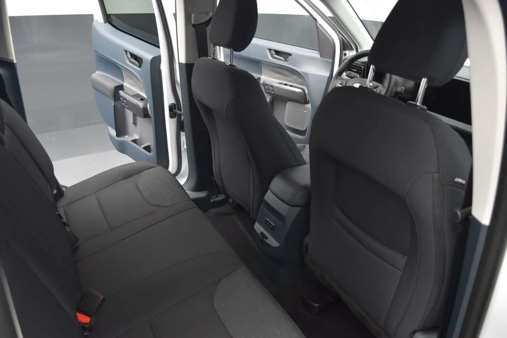 New 2026 Oxford White Ford XL image 21