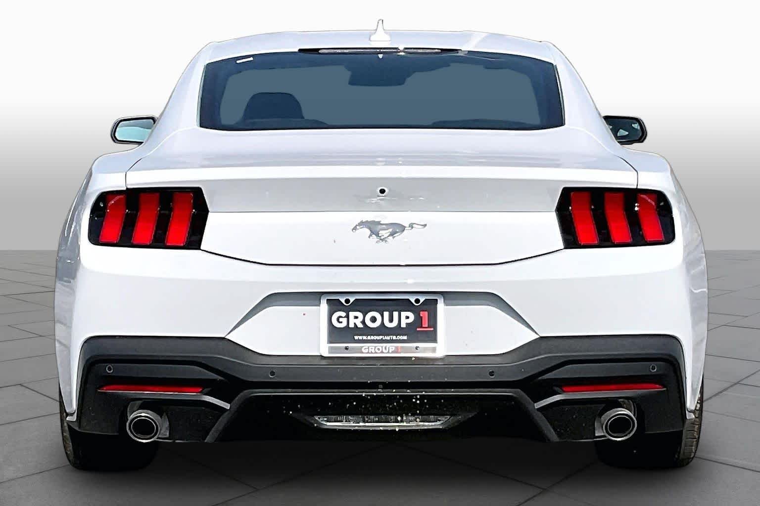 New 2026 Oxford White Ford EcoBoost® Fastback image 4