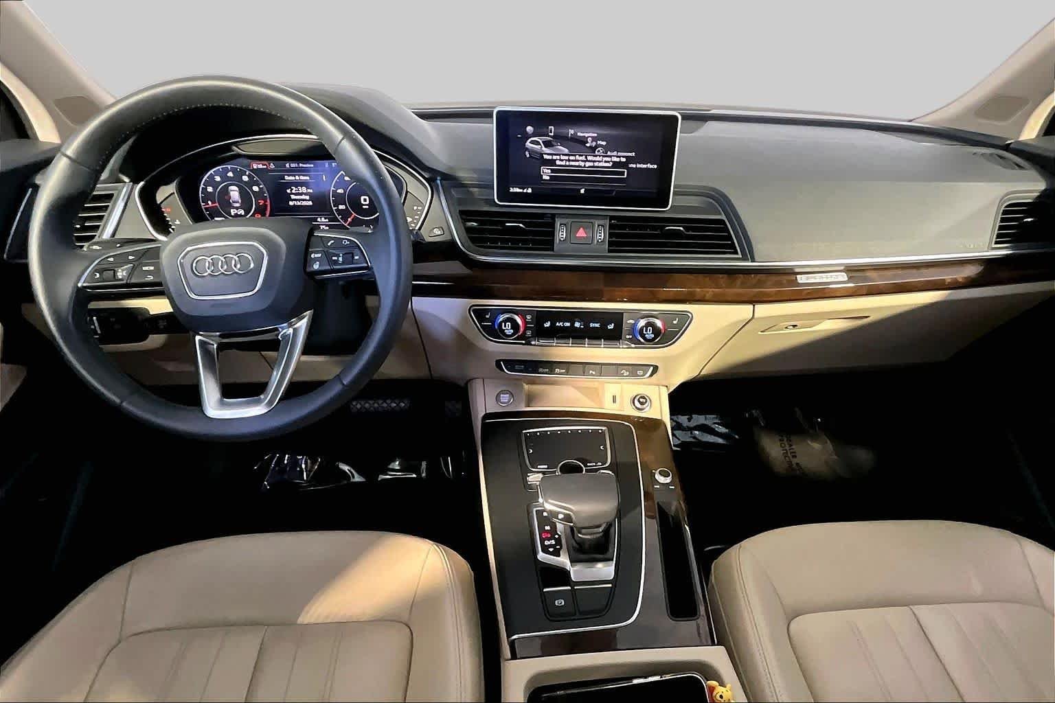 Used 2020 Mythos Black Metallic Audi Premium Plus image 16