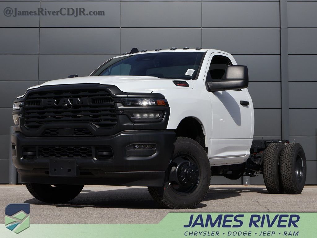 2025 RAM 3500 Chassis