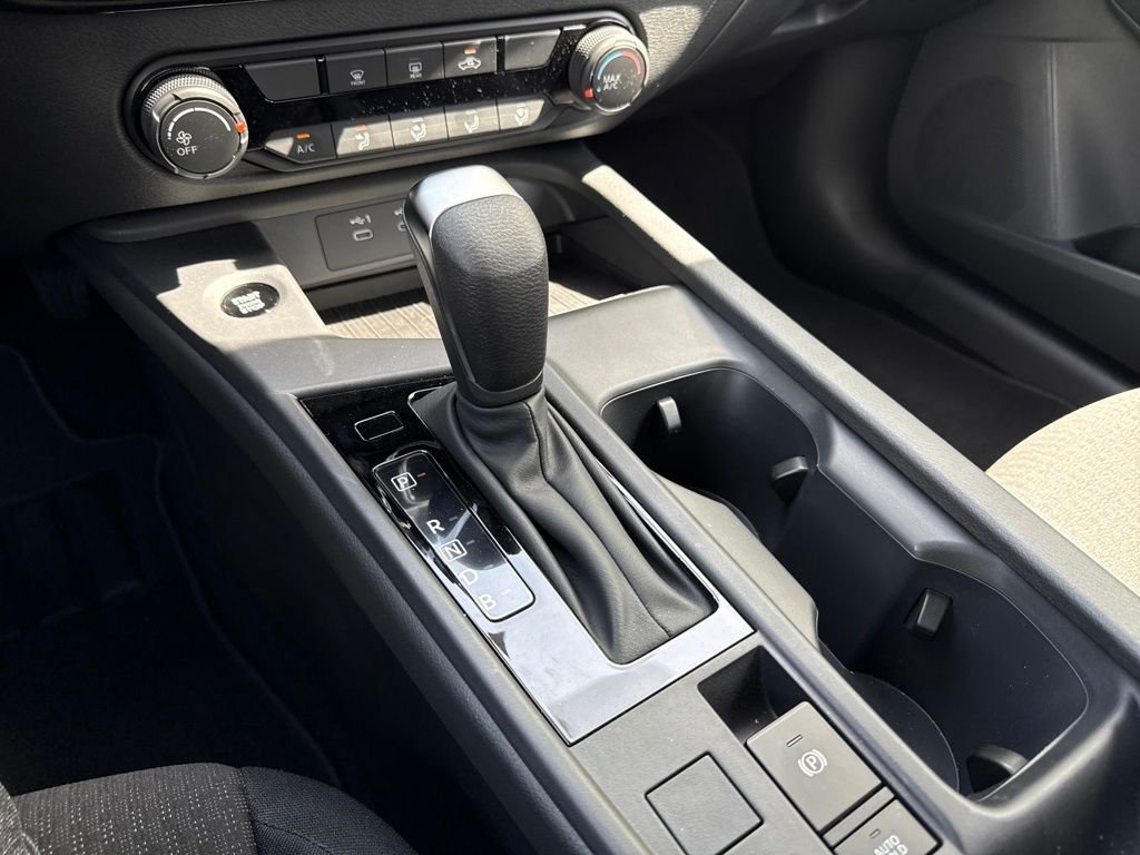 Used 2026 White Nissan S image 8