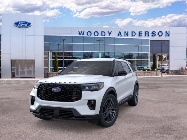 New 2026 Star White Metallic Tri-Coat Ford ST image 2