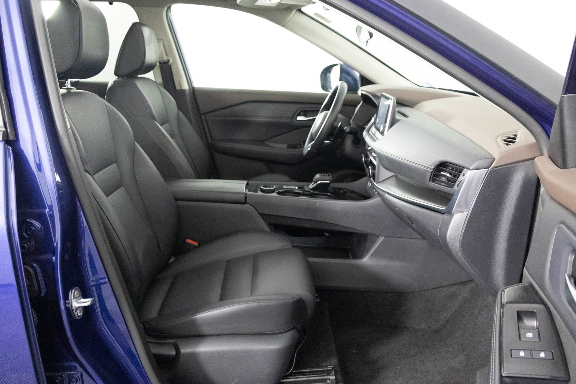 2023 NISSAN ROGUE - Image 39