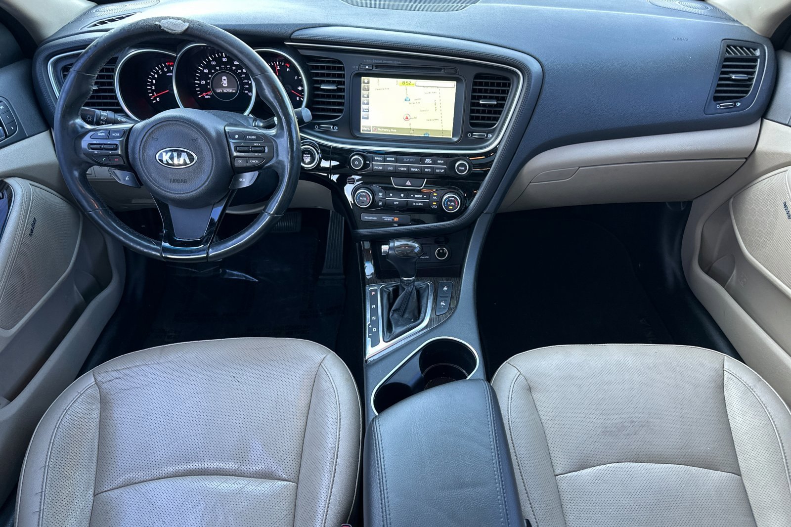 Used 2015 Dark Cherry Kia EX image 13