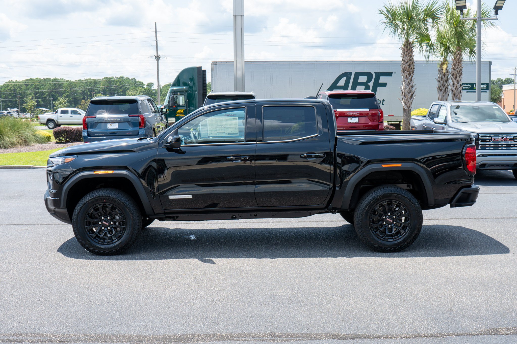 New 2026 Onyx Black GMC Elevation image 6