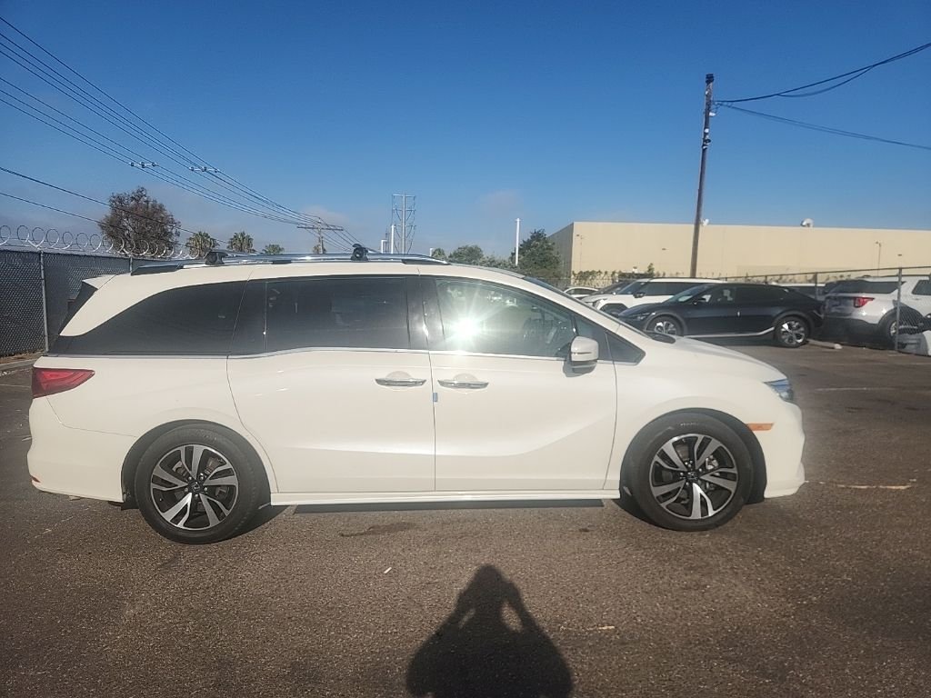 Used 2018 White Honda Elite image 17