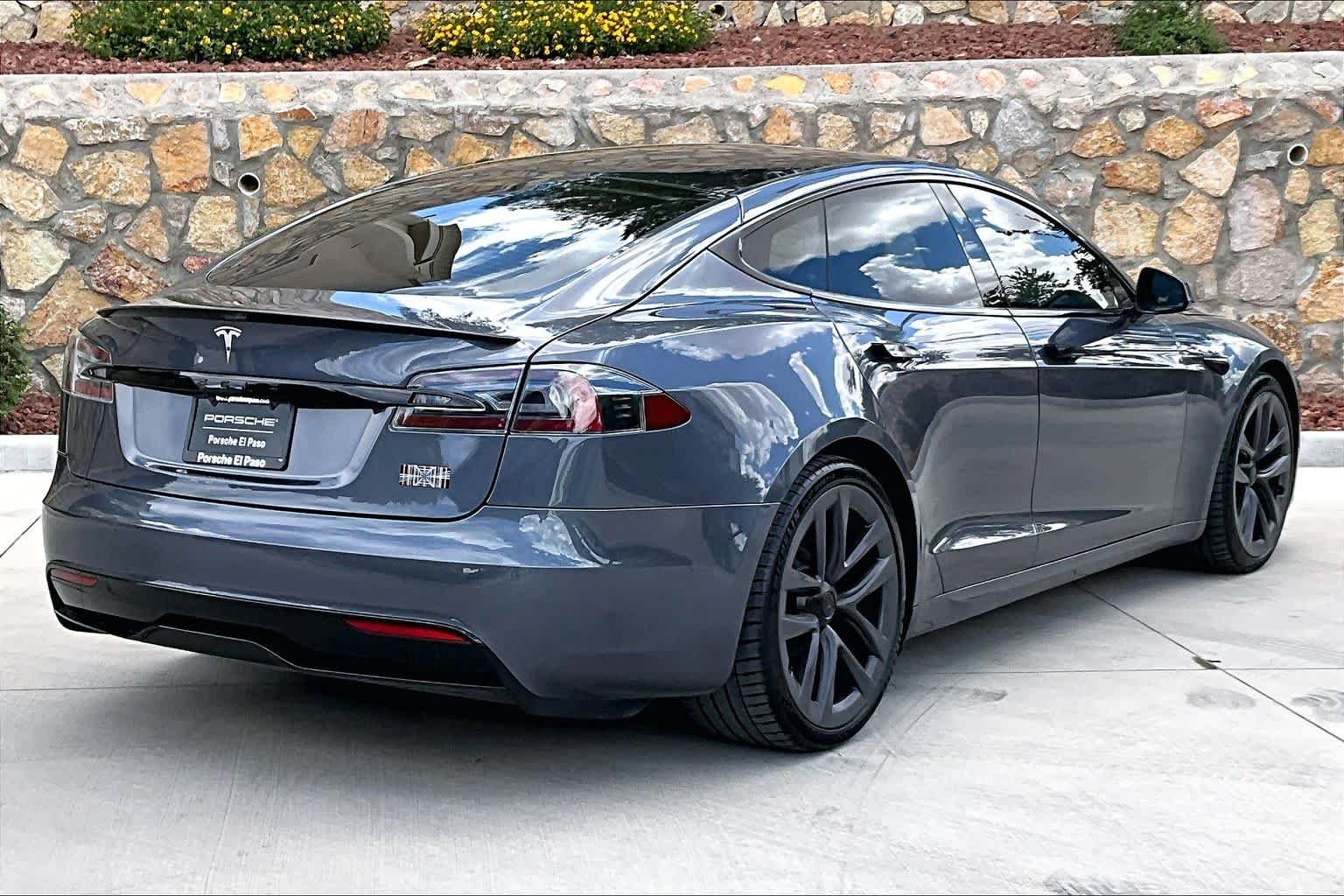 Used 2021 Midnight Silver Metallic Tesla Plaid image 7