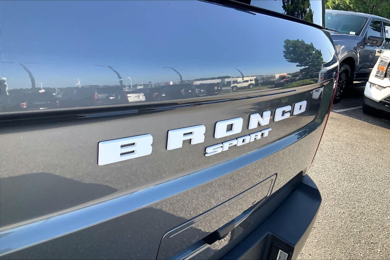 Used 2024 Carbonized Gray Metallic Ford Big Bend image 29