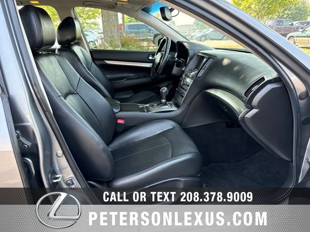 Used 2010 Gray INFINITI Premium image 13
