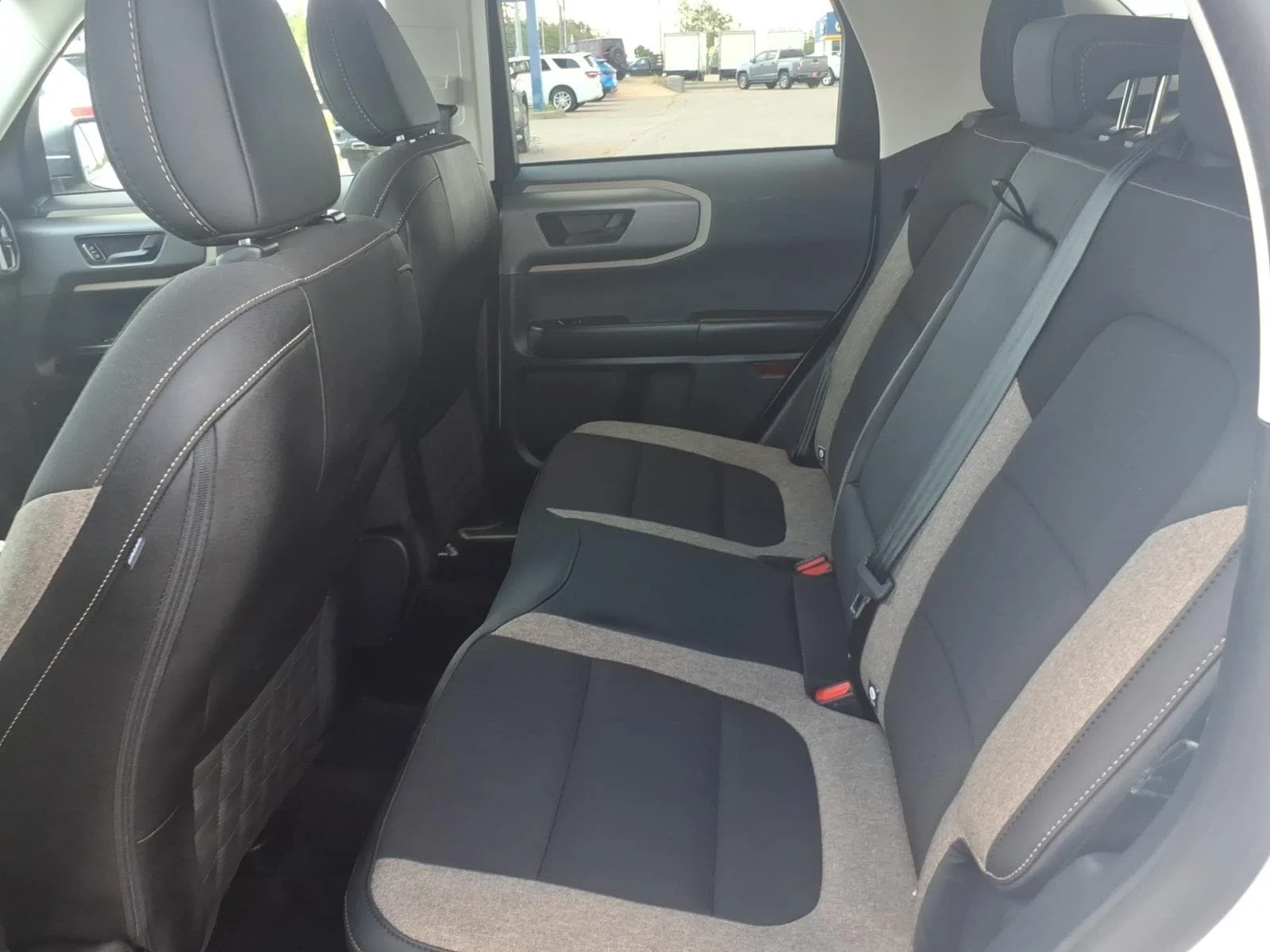 Used 2025 Oxford White Ford Big Bend image 15