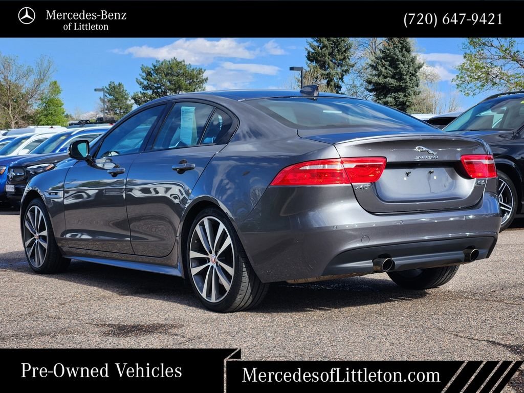 Used 2017 Gray Jaguar 35t R-Sport image 5