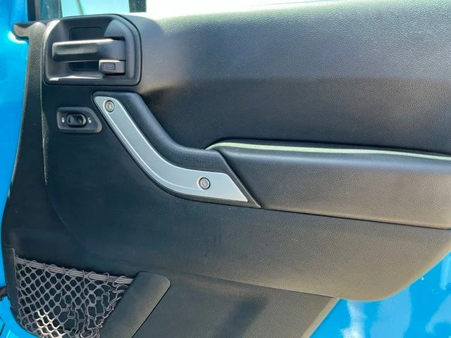 Used 2018 Blue Jeep Unlimited Rubicon image 25