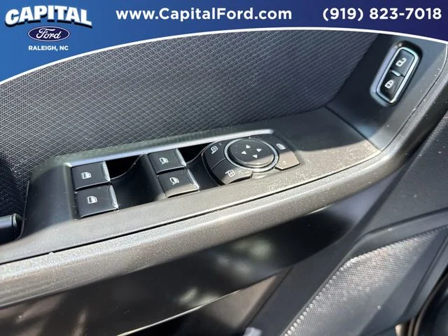 Used 2023 Gray Ford XL image 21