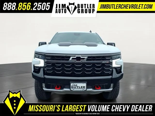 Certified Used 2024 White Chevrolet ZR2 image 26