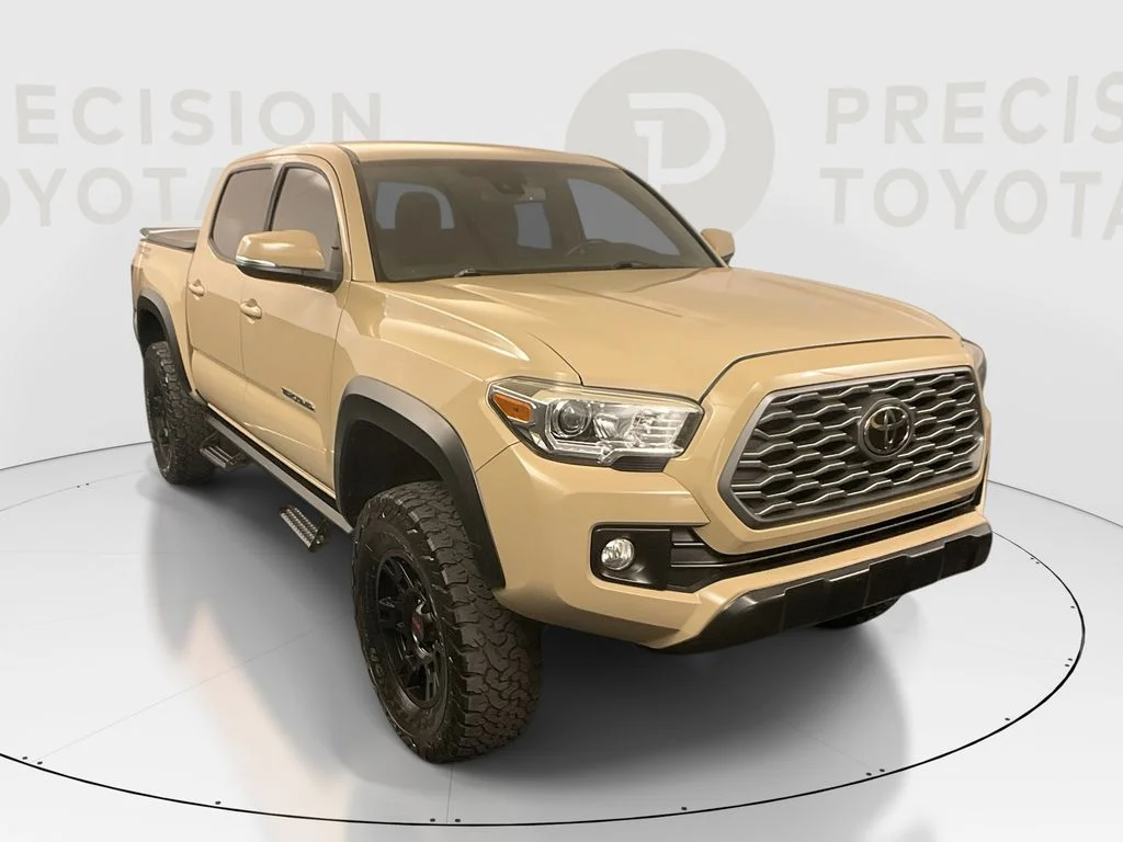 Used 2018 Quicksand Toyota TRD Off-Road image 1