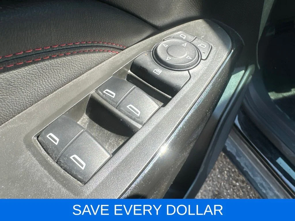 Used 2024 Black Chevrolet 2RS image 9