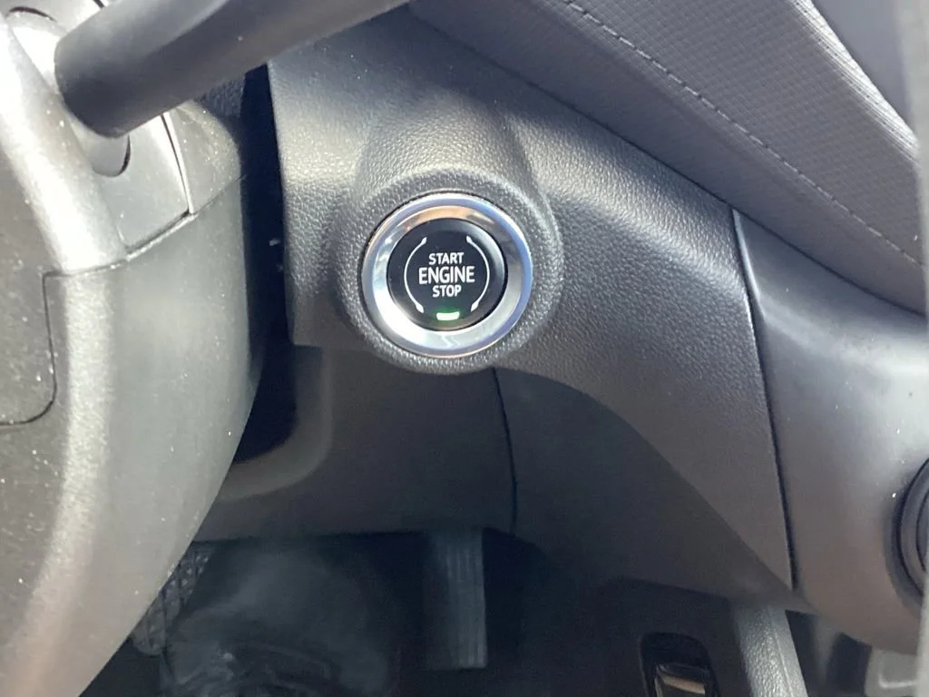 Used 2023 Summit White Chevrolet LT image 34