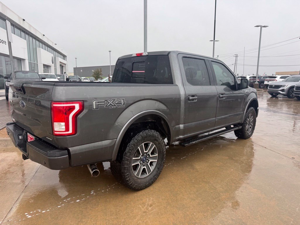 Used 2016 Magnetic Ford XLT image 3