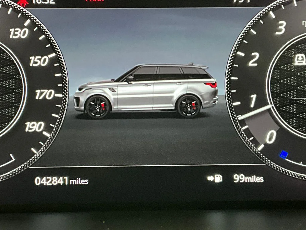 Used 2022 Black Land Rover SVR image 17