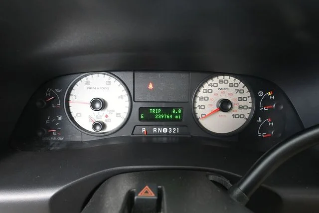 2005 Ford F-350 Super Duty Lariat - Photo 26